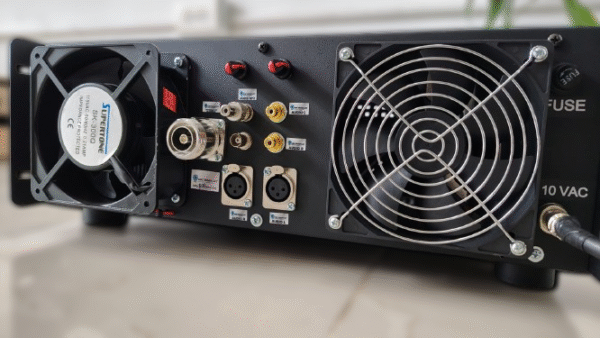 Transmisor FM de 350 vatios estéreo Digital - Imagen 3